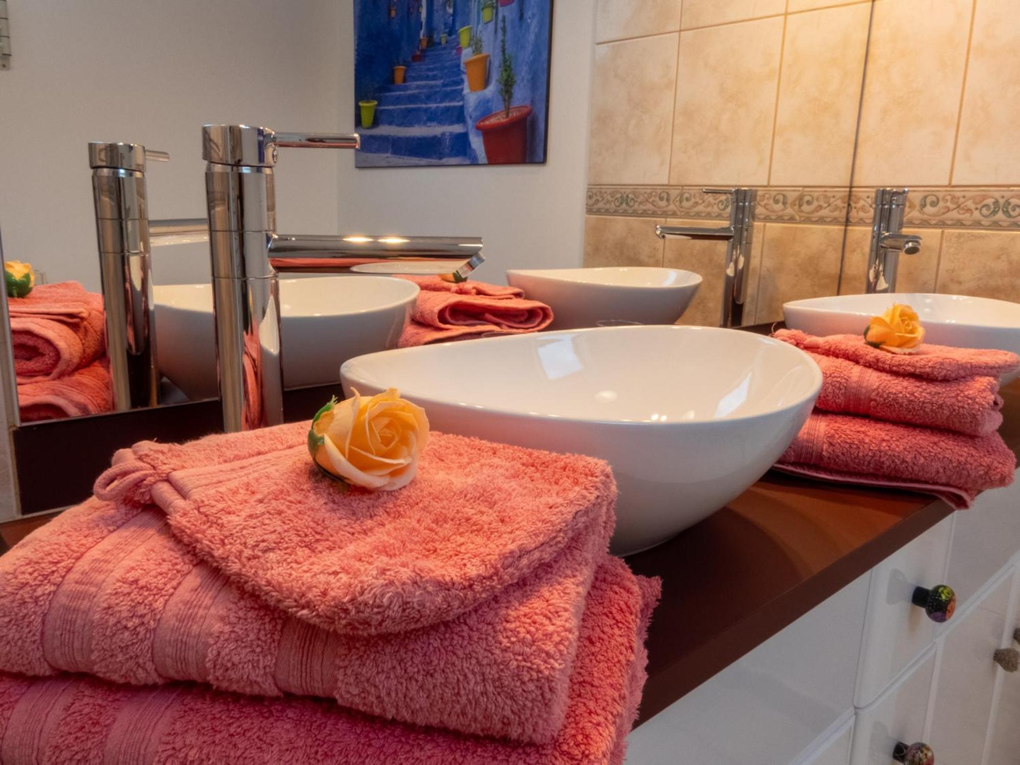 Reves De Baie - Accueillant, Paisible, Vue Panoramique Exceptionnelle Bed & Breakfast Tirepied-sur-See Exterior photo